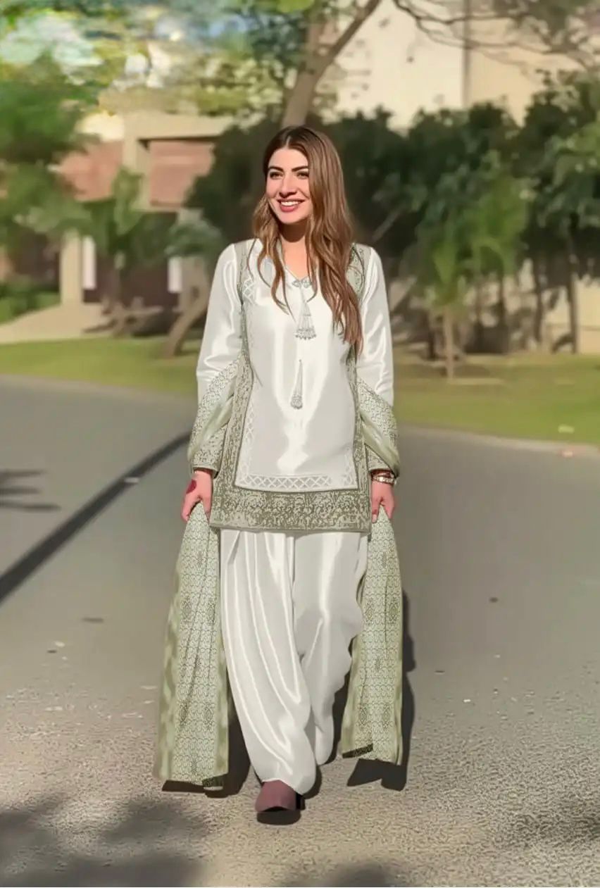 DESIGNER  HEAVY EMBROIDERY CODING SEQUENCE WORK 3 PIS SUIT SET WHOLESALE GEELAN FASHION SURAT