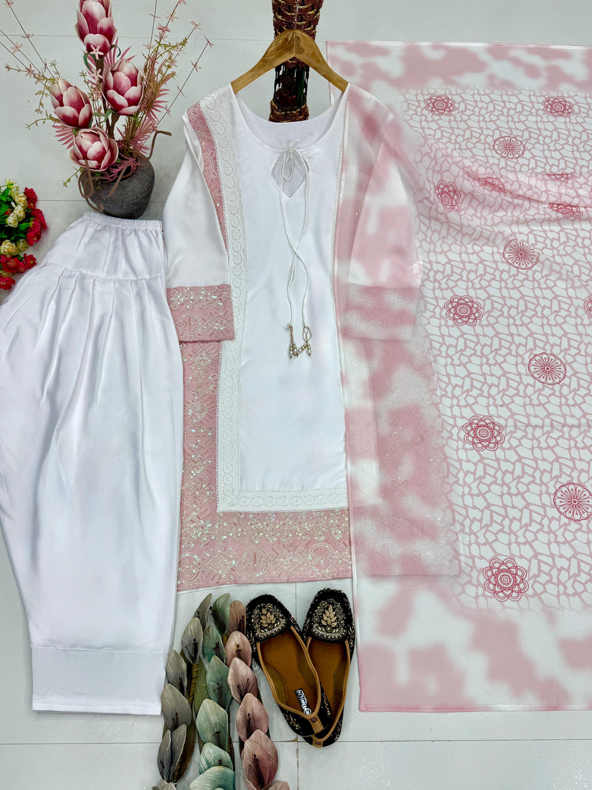 DESIGNER  HEAVY EMBROIDERY CODING SEQUENCE WORK 3 PIS SUIT SET WHOLESALE GEELAN FASHION SURAT