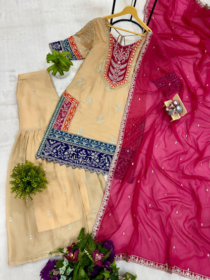 NEW LAUNCHING HEAVY 3 PIECES SUIT PAIR WITH EMBROIDERY WORK & FANCY LACE WHOLESALE GEELAN FASHION SURAT