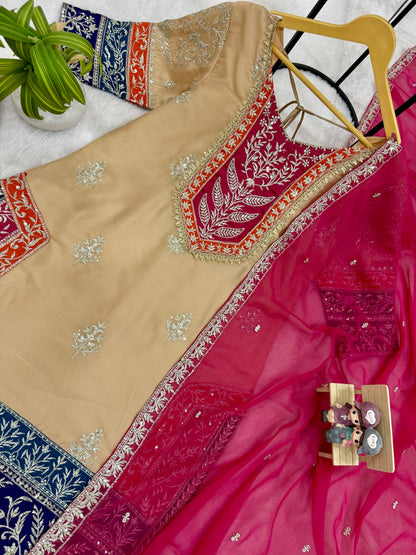 NEW LAUNCHING HEAVY 3 PIECES SUIT PAIR WITH EMBROIDERY WORK & FANCY LACE WHOLESALE GEELAN FASHION SURAT