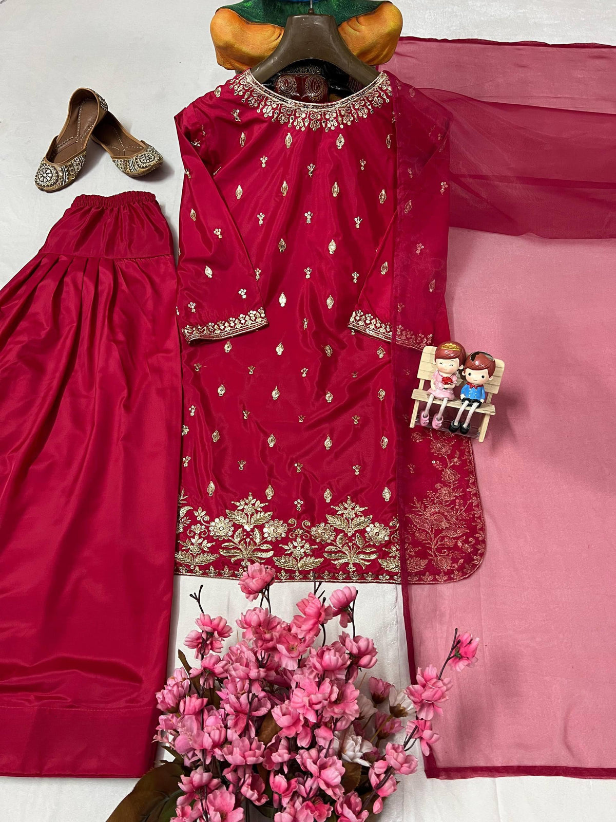 ENHANCE THE BEAUTY OF YOUR WARDROBE WITH THIS NEWLY LAUNCHED FARSI KURTI-PLAZZO SET WHOLESALE GEELAN FASHION SURAT