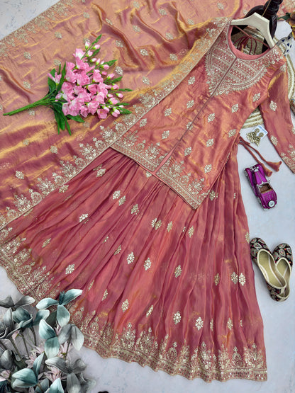 DESIGNER PARTY WEAR LOOK COLLECTION WHOLESALE GEELAN FASHION SURAT
