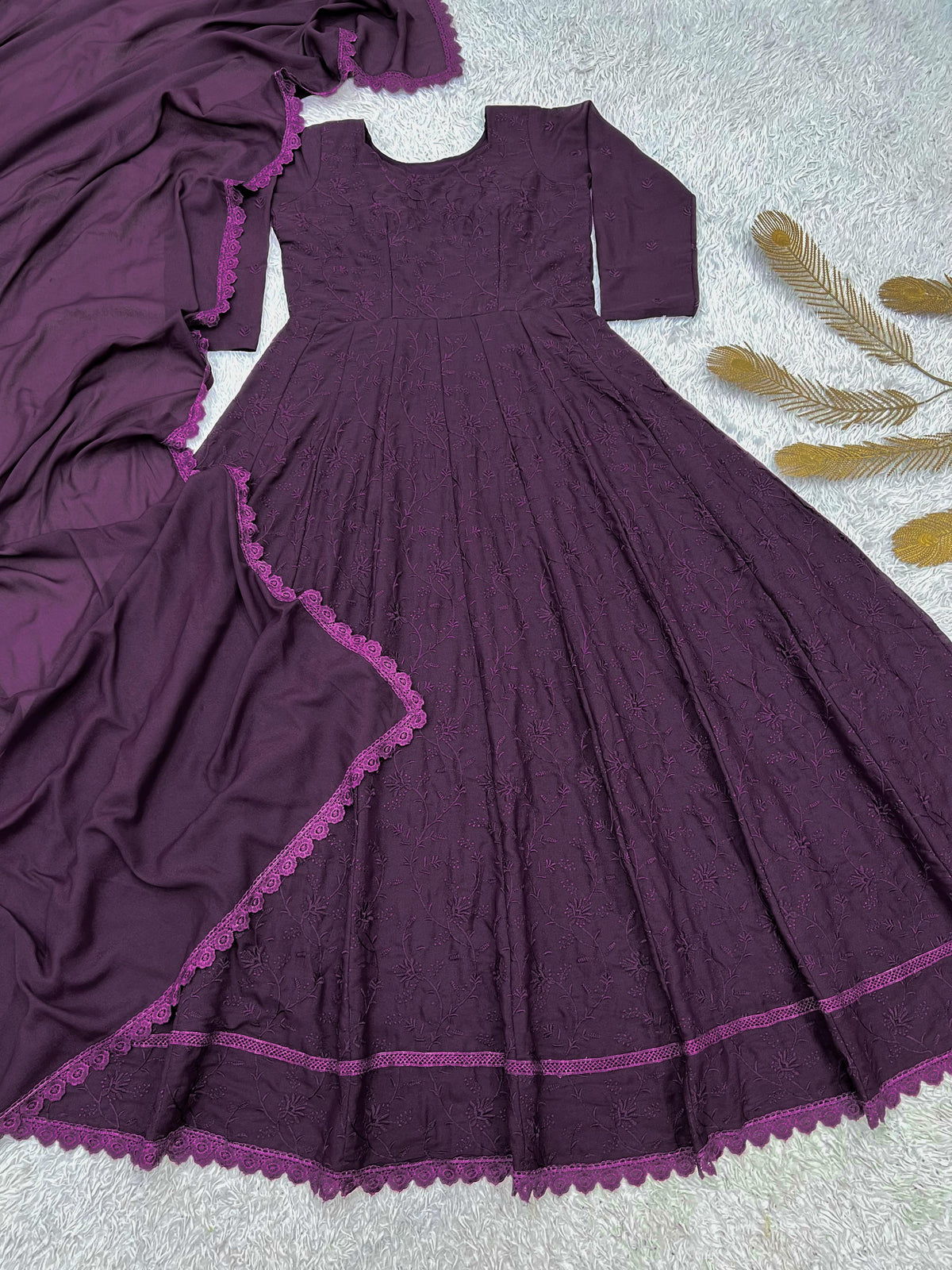 2 PIECE STYLISH GOWN WITH BEAUTIFUL DUPATTA WHOLESALE GEELAN FASHION SURAT
