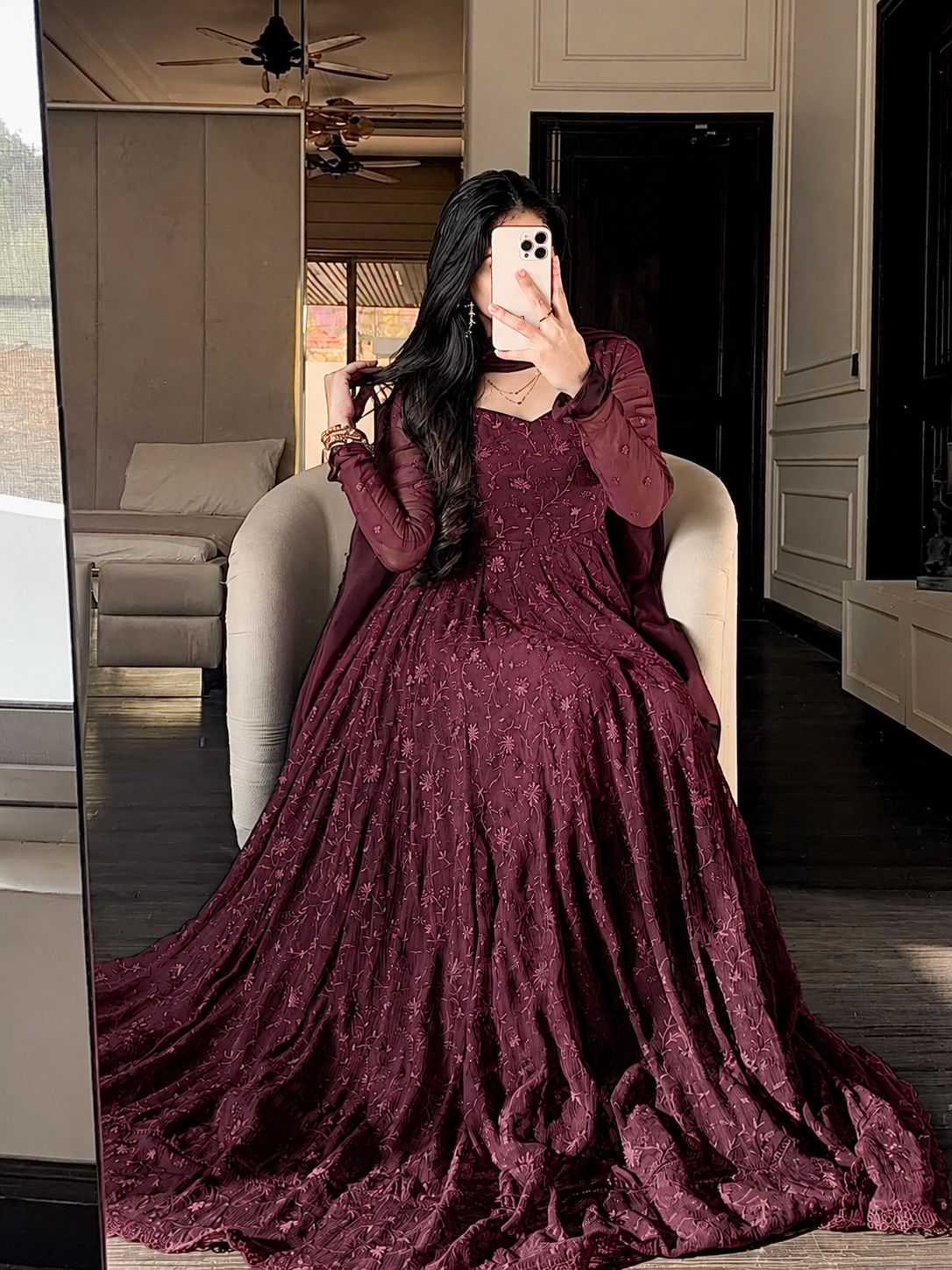 2 PIECE STYLISH GOWN WITH BEAUTIFUL DUPATTA WHOLESALE GEELAN FASHION SURAT