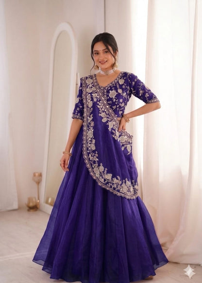 EMBROIDERY WORK LEHENGA CHOLI WHOLESALE GEELAN FASHION SURAT