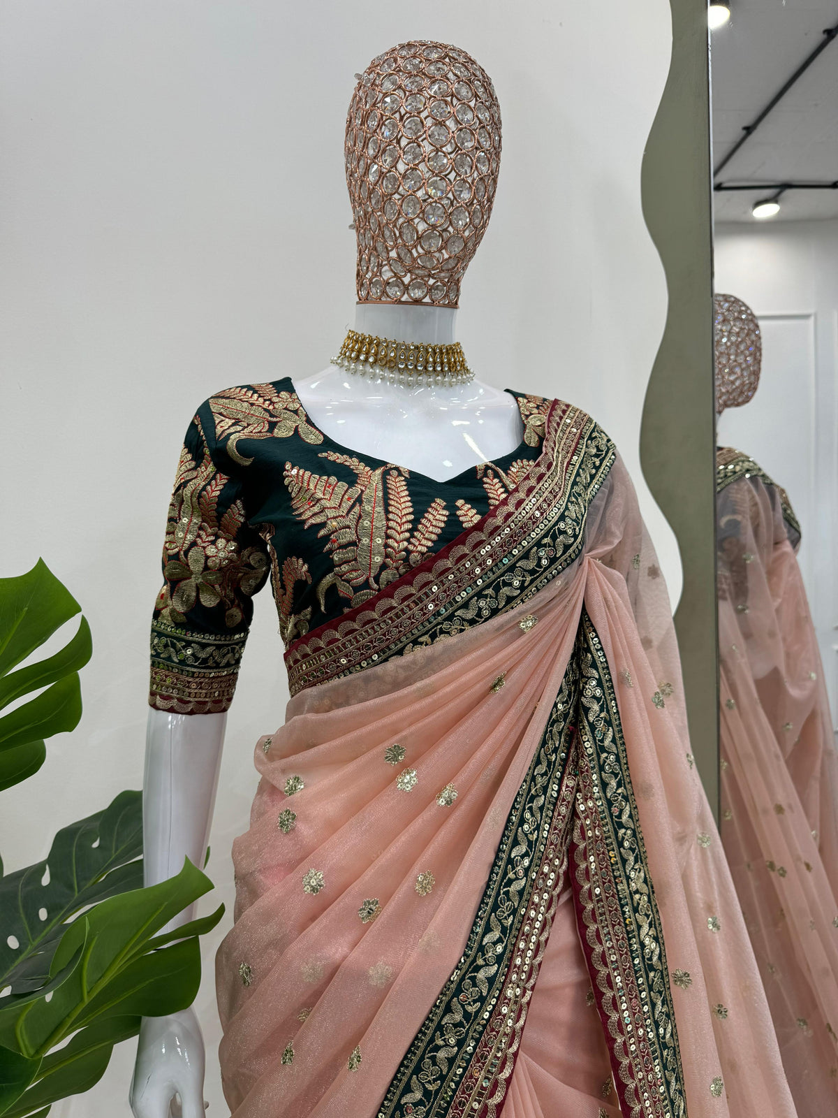 LOOKING SOME ONE FOR THIS SAME COLOUR BEAUTIFUL DESIGNER SAREE ON TWIL NET FEBRIC WITH THRED & SEQUNCE WORK AND BLOUSE ON MONO BENGLORI SILK FEBRIC FEBRIC WITH THRED & SEQUNCE WORK. WHOLESALE GEELAN FASHION SURAT