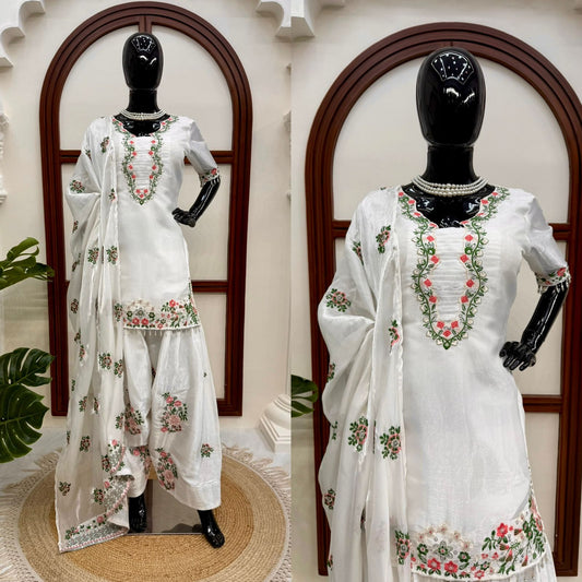 DESIGNER FARSHI PLAZO SET – ELEGANT ETHNIC WEAR ✨ 🎀 CRAFTED IN CLASSY TONES WITH PREMIUM FABRIC & DETAILING WHOLESALE GEELAN FASHION SURAT