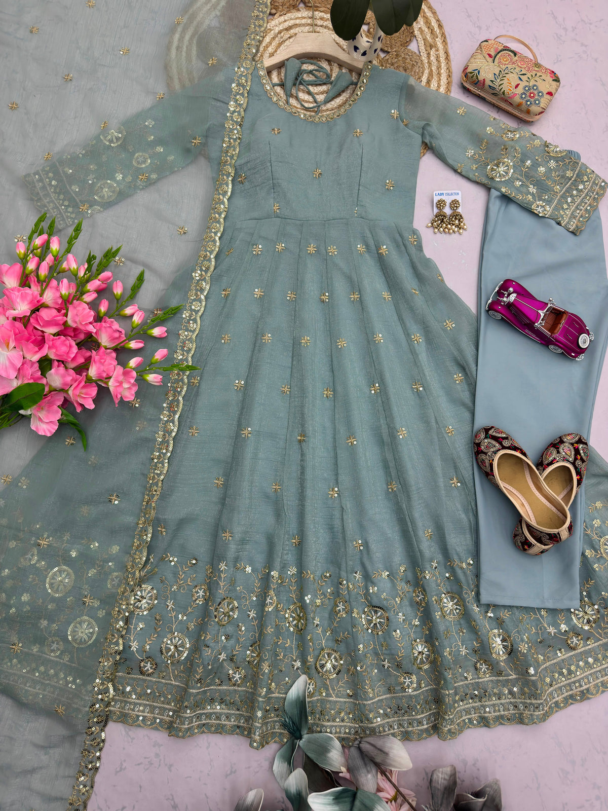 DESIGNER PARTY WEAR LOOK COLLECTION WHOLESALE GEELAN FASHION SURAT