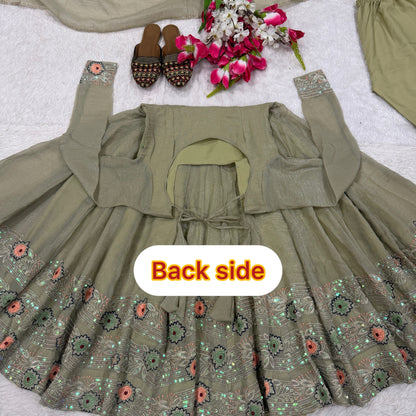 ANARKALI SUIT IN NEW FANCY STYLE WHOLESALE GEELAN FASHION SURAT