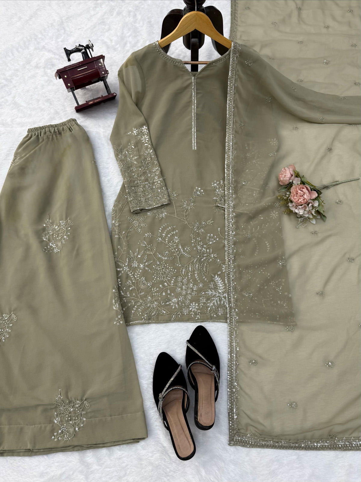 STEP INTO EFFORTLESS CHARM WITH OUR EXCLUSIVE 3-PIECE SET – CRAFTED FOR COMFORT, STITCHED WITH GRACE. WHOLESALE GEELAN FASHION SURAT
