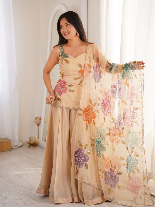 DESIGNER PALZOO SET – ELEGANT ETHNIC WEAR ✨ 🎀 CRAFTED IN CLASSY TONES WITH PREMIUM FABRIC & DETAILING WHOLESALE GEELAN FASHION SURAT