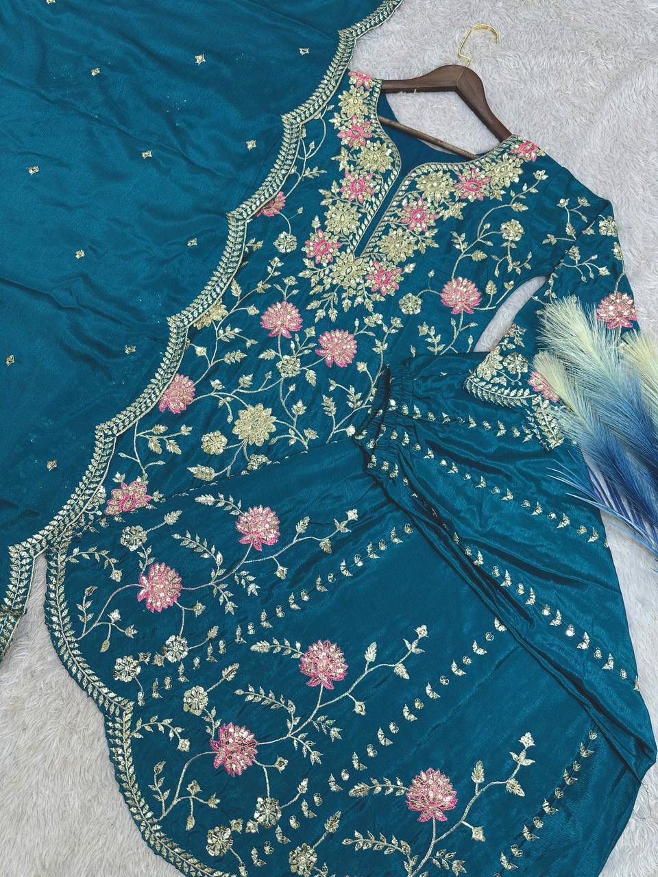 NEW FASHIONABLE COLLECTION 3 PIECE FANCY KURTI WITH FLARED PLAZZO AND DUPATTA WHOLESALE GEELAN FASHION SURAT