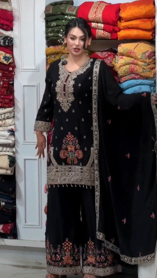 ĐĚSIGNER PARTY WEAR LOOK PUR HEAVY STAR GEORGETTE TOP PLAZZO & DUPATTA SET WHOLESALE GEELAN FASHION SURAT