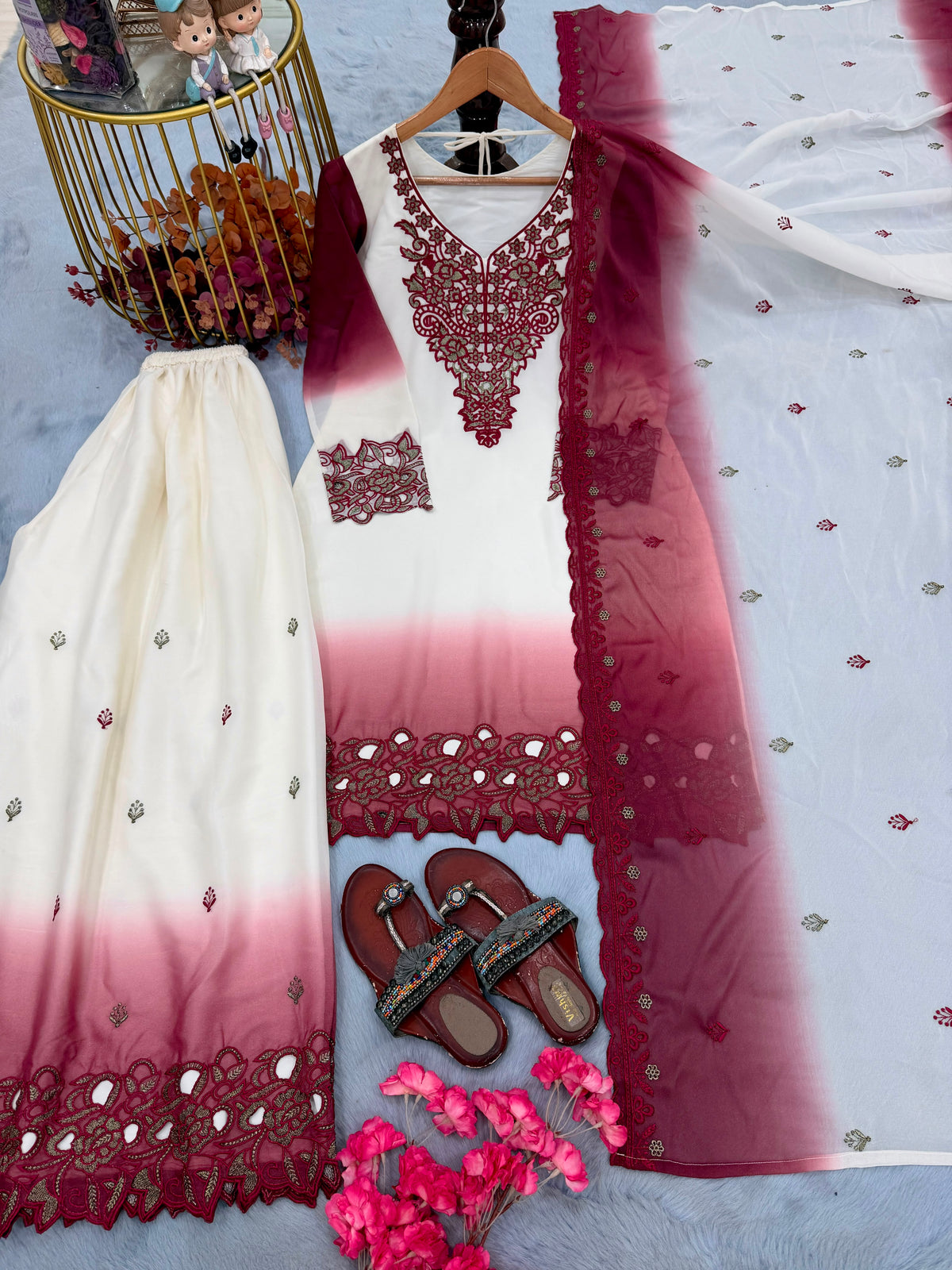 ĐĚSIGNER PARTY WEAR LOOK PUR HEAVY DUAL TONE PEDING STAR GEORGETTE TOP PLAZZO & DUPATTA SET WHOLESALE GEELAN FASHION SURAT
