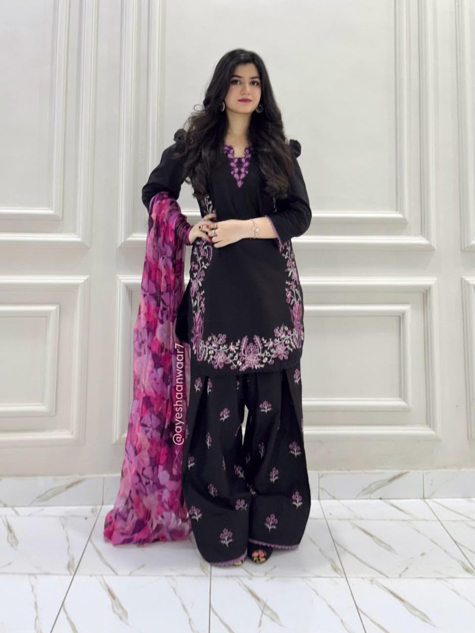 ENHANCE THE BEAUTY OF YOUR WARDROBE WITH THIS NEWLY LAUNCHED KURTI & FARSHI PLAZZO SET WHOLESALE GEELAN FASHION SURAT