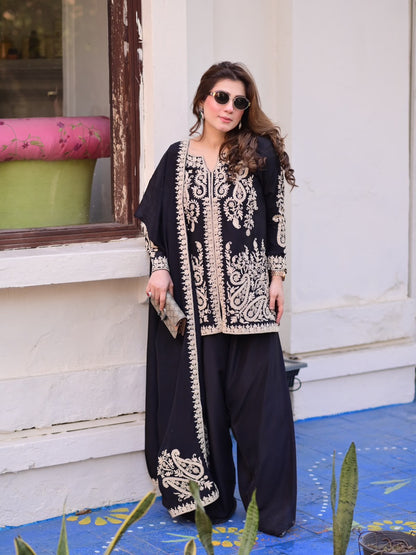 DESIGNER PALZOO SET – ELEGANT ETHNIC WEAR ✨ 🎀 CRAFTED IN CLASSY TONES WITH PREMIUM FABRIC & DETAILING WHOLESALE GEELAN FASHION SURAT