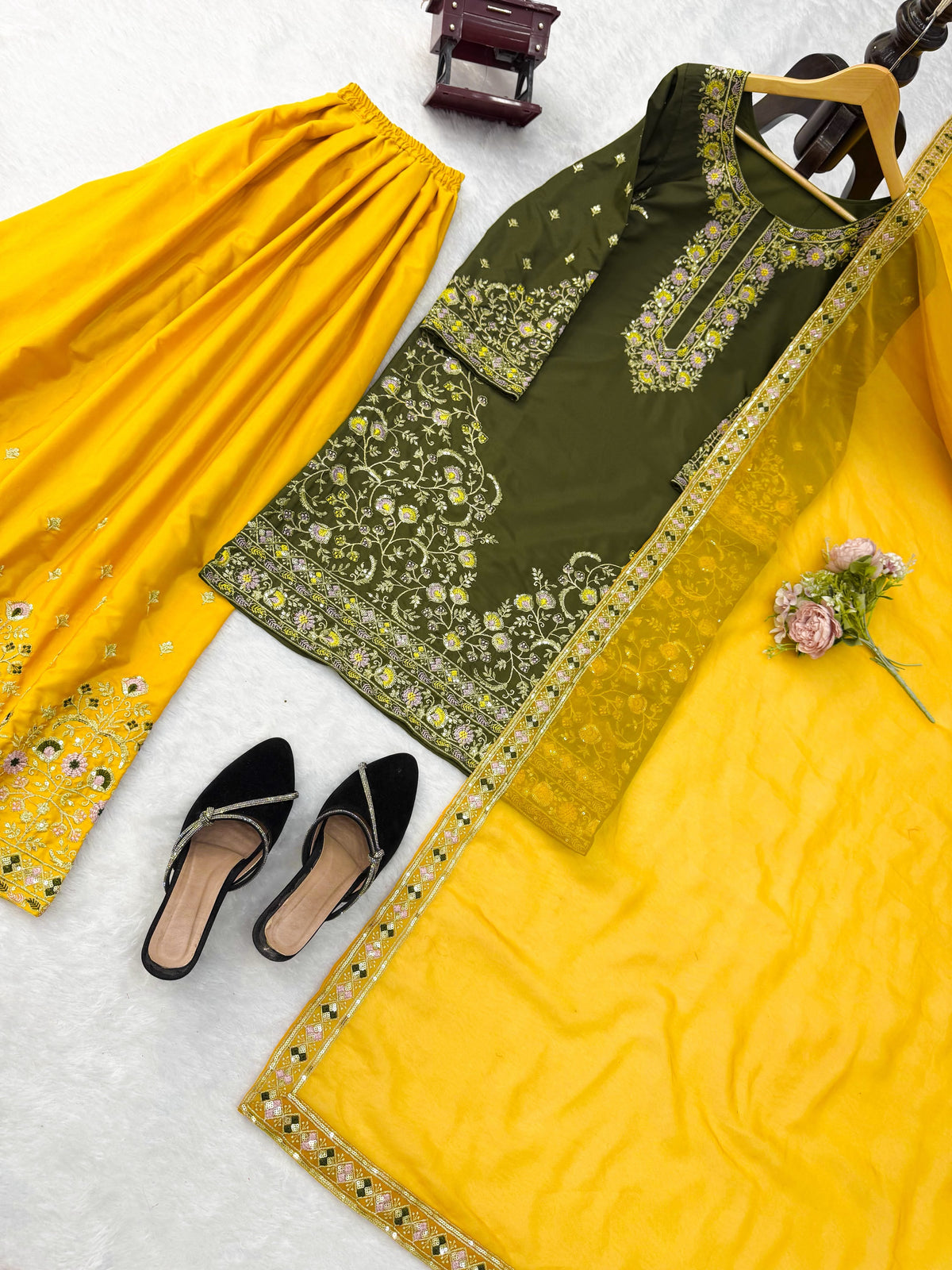 DESIGNER SUIT & PENT SET – ELEGANT ETHNIC WEAR ✨ 🎀 CRAFTED IN CLASSY TONES WITH PREMIUM FABRIC & DETAILING WHOLESALE GEELAN FASHION SURAT