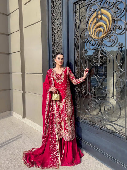ENHANCE THE BEAUTY OF YOUR WARDROBE WITH THIS NEWLY LAUNCHED _ LONG KURTI WITH PLAZZO-AND DUPATTA WHOLESALE GEELAN FASHION SURAT