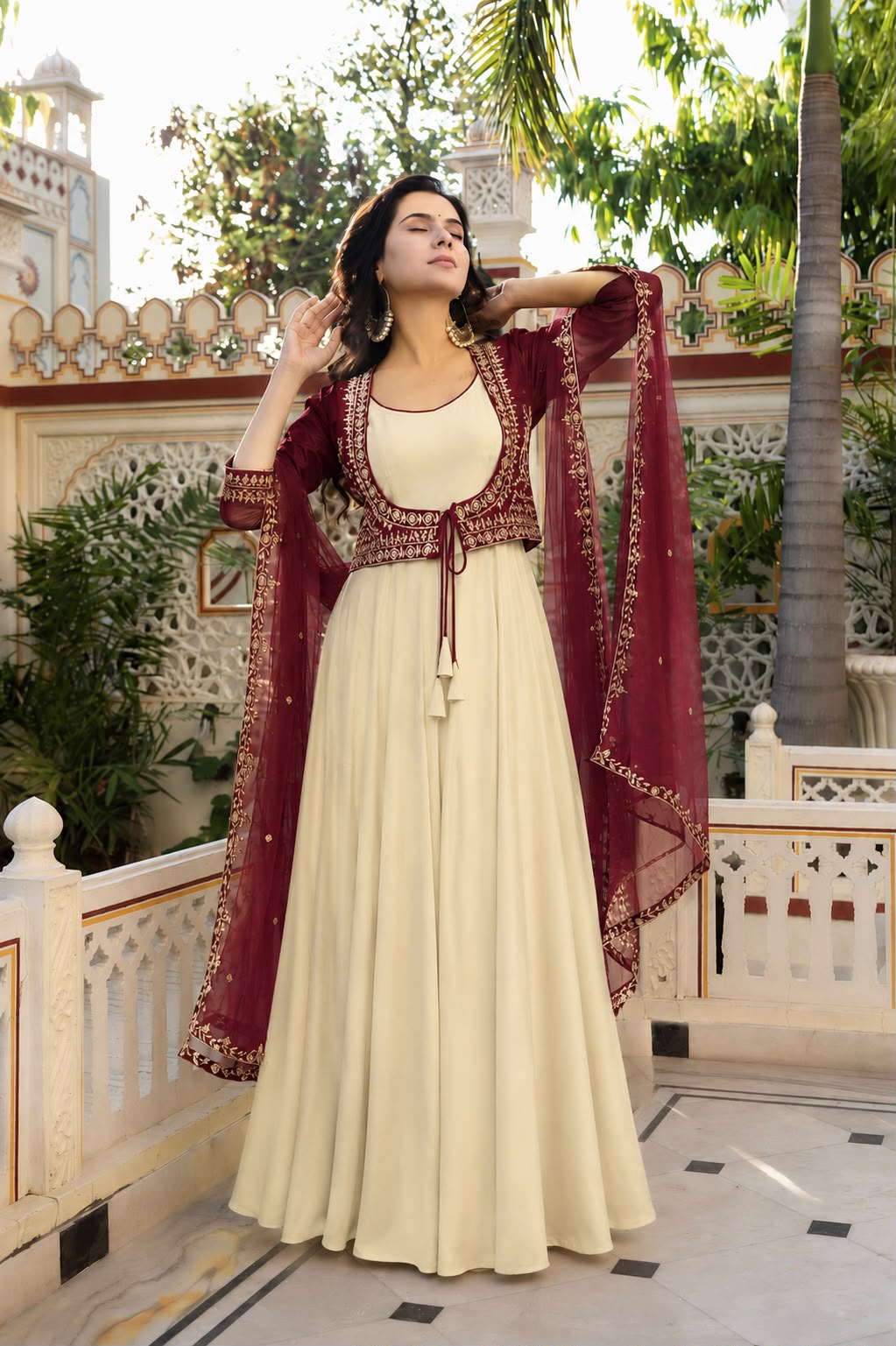 3 PIECE STYLISH GOWN WITH BEAUTIFUL  KOTI AND DUPATTA WHOLESALE GEELAN FASHION SURAT