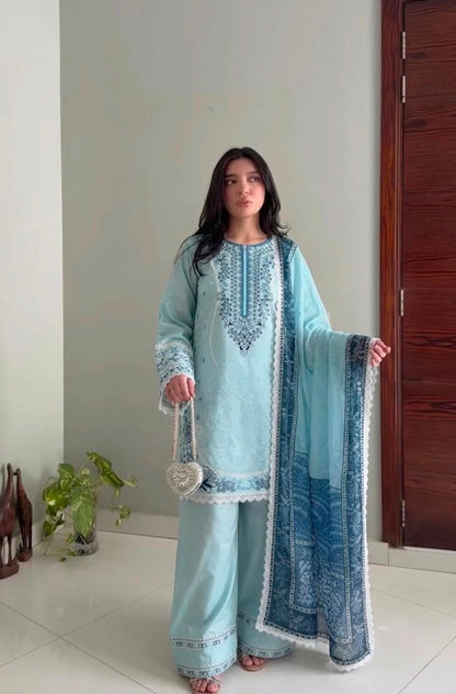 ĐĚSIGNER PARTY WEAR LOOK PUR SATIN RAYON TOP & FARSHI PALAZZO WITH DUPATTA SET WHOLESALE GEELAN FASHION SURAT