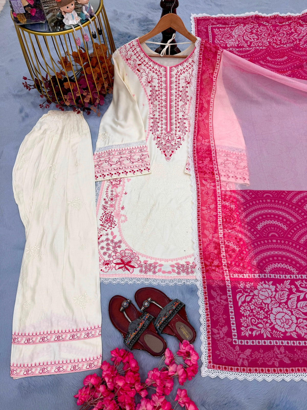 ĐĚSIGNER PARTY WEAR LOOK PUR SATIN RAYON TOP & FARSHI PALAZZO WITH DUPATTA SET WHOLESALE GEELAN FASHION SURAT