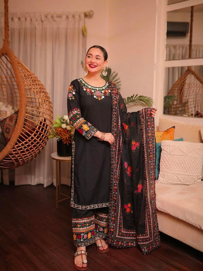 WOMEN’S ETHNIC WEAR WHOLESALE GEELAN FASHION SURAT