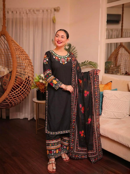 WOMEN’S ETHNIC WEAR WHOLESALE GEELAN FASHION SURAT