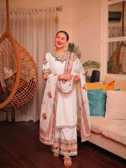 WOMEN’S ETHNIC WEAR WHOLESALE GEELAN FASHION SURAT