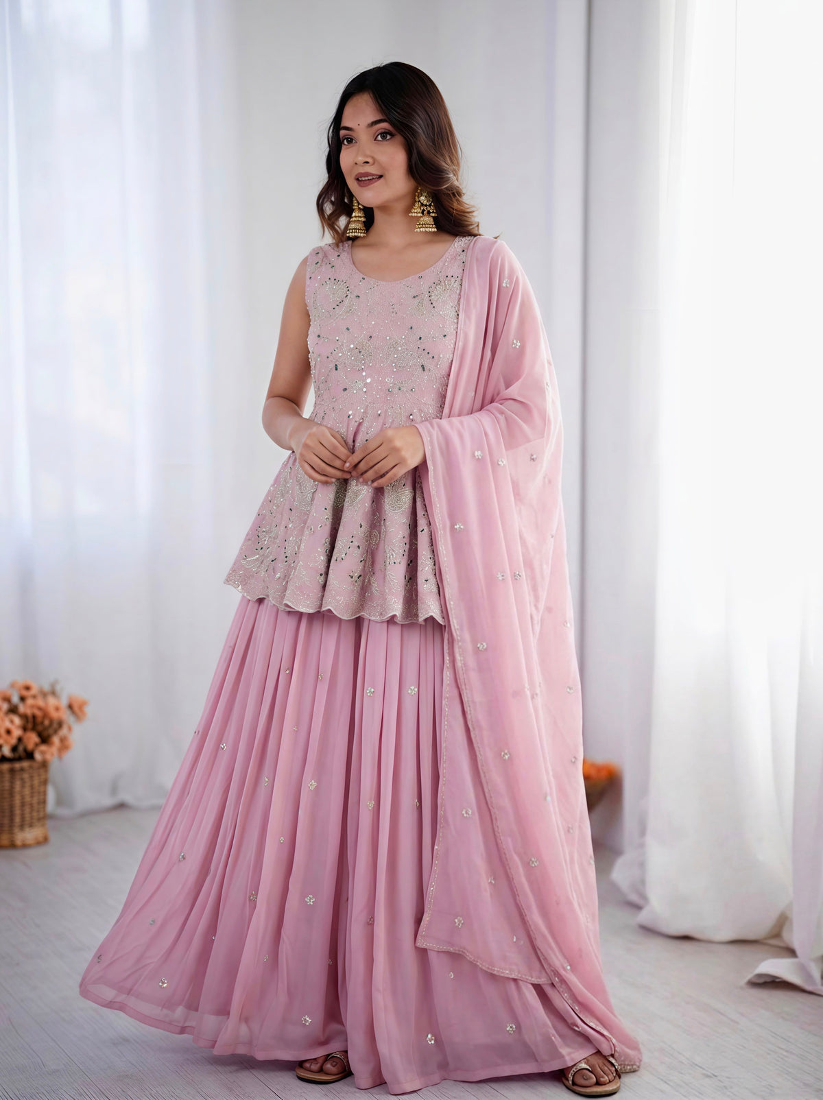 WOMEN’S ETHNIC WEAR WHOLESALE GEELAN FASHION SURAT