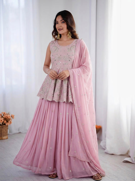 WOMEN’S ETHNIC WEAR WHOLESALE GEELAN FASHION SURAT