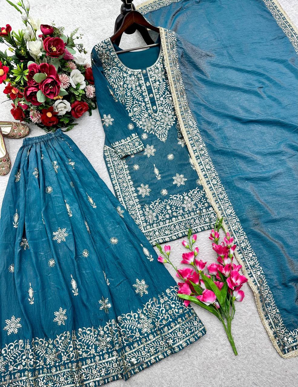 (TOP&SARARA&DUPATTA) REDDY TO WEAR LOOK DESIGN WHOLESALE GEELAN FASHION SURAT