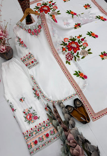 DESIGNER  WEAR HEAVY EMBROIDERY THREAD WORK 3 PIS SUIT SET WHOLESALE GEELAN FASHION SURAT