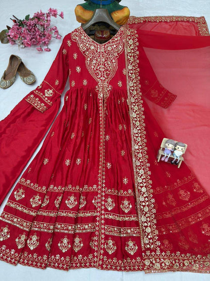ENHANCE THE BEAUTY OF YOUR WARDROBE WITH THIS NEWLY LAUNCHED DESIGNER ANARKALI GOWN WITH ELEGANT DUPATTA WHOLESALE GEELAN FASHION SURAT