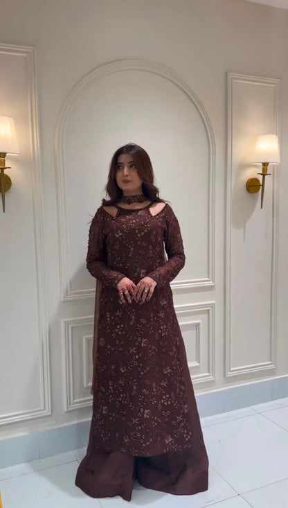 WE ARE LAUNCHING NEW SUPERHIT TRENDING FESTIVE COLLECTION KURTI, PENT & DUPATTA SET WITH EMBROIDERY WORK ON FAUX GEORGETTE FABRIC WHOLESALE GEELAN FASHION SURAT