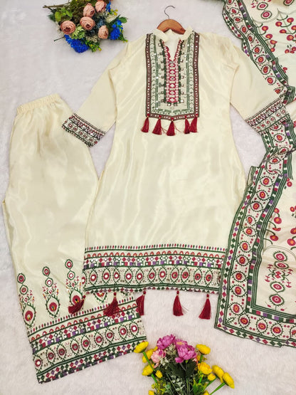 BRING ELEGANCE & SHINE TO YOUR FESTIVE LOOK WITH THIS *PREMIUM CHINNON SILK 3-PIECE SET* WHOLESALE GEELAN FASHION SURAT