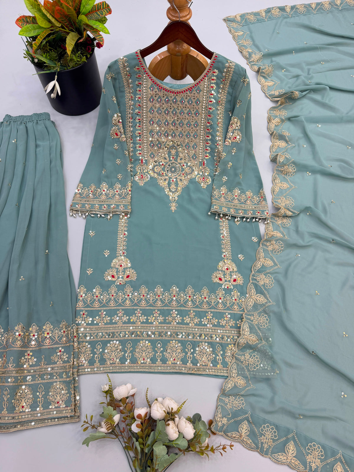 NEW DESIGNER PARTY WEAR LOOK TOP-PLAZZO AND DUPATTA WITH HEAVY EMBROIDERY WORK WHOLESALE GEELAN FASHION SURAT