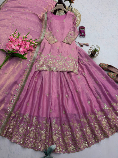 DESIGNER PARTY WEAR LOOK COLLECTION WHOLESALE GEELAN FASHION SURAT