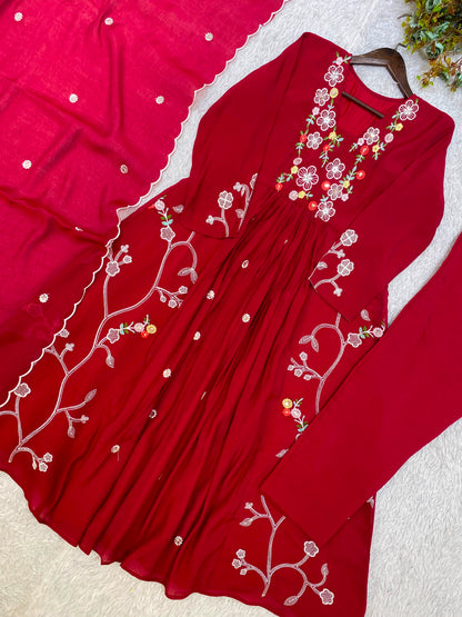 THIS FESTIVAL SEASON WEAR OUR BEAUTIFUL SEQUENCE EMBROIDERED WORKED TOP , PANT WITH DUPATTA ✨ WHOLESALE GEELAN FASHION SURAT
