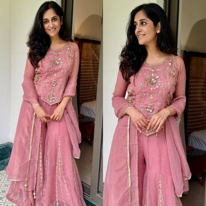 WOMEN’S ETHNIC WEAR WHOLESALE GEELAN FASHION SURAT