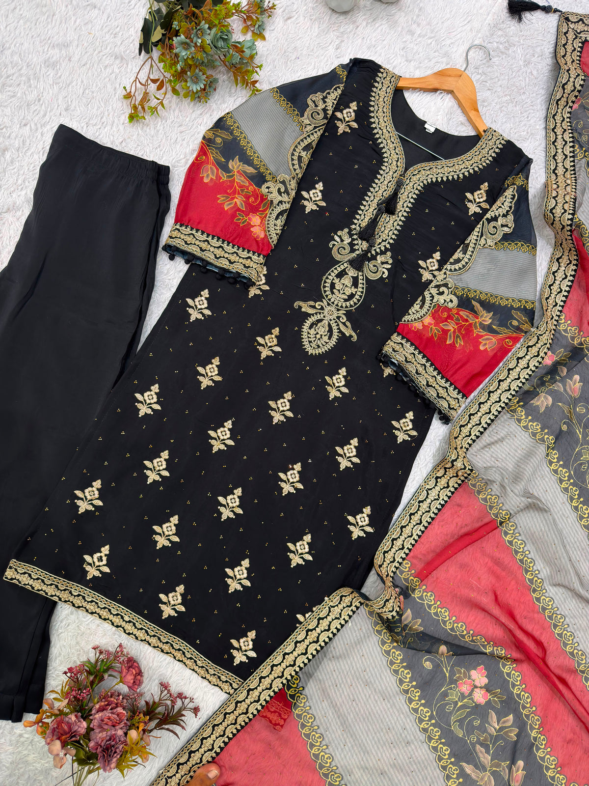 ✨ THIS FESTIVAL SEASON WEAR OUR BEAUTIFUL PAKISTANI SUIT TOP WITH EMBROIDERED WORKED,PANT AND DUPATTA ✨ WHOLESALE GEELAN FASHION SURAT
