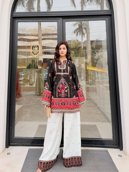 NEW DESIGNER  HEAVY EMBROIDERY SEQUENCE WORK 3 PIS SUIT SET WHOLESALE GEELAN FASHION SURAT