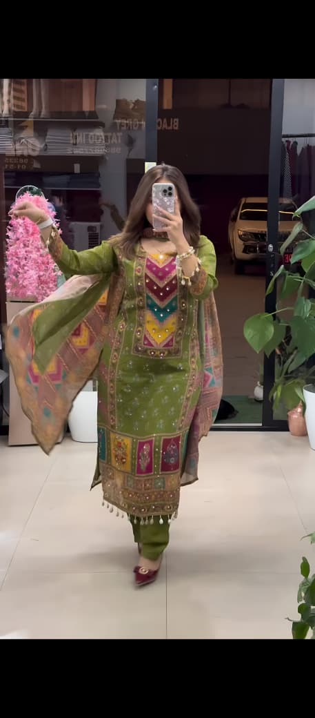 DIGITAL PRINT SET WITH REAL MIRROR WORK 💫 🔥 FULLY STITCHED | READY TO WEAR | CLASSY LOOK AT BEST PRICE! WHOLESALE GEELAN FASHION SURAT