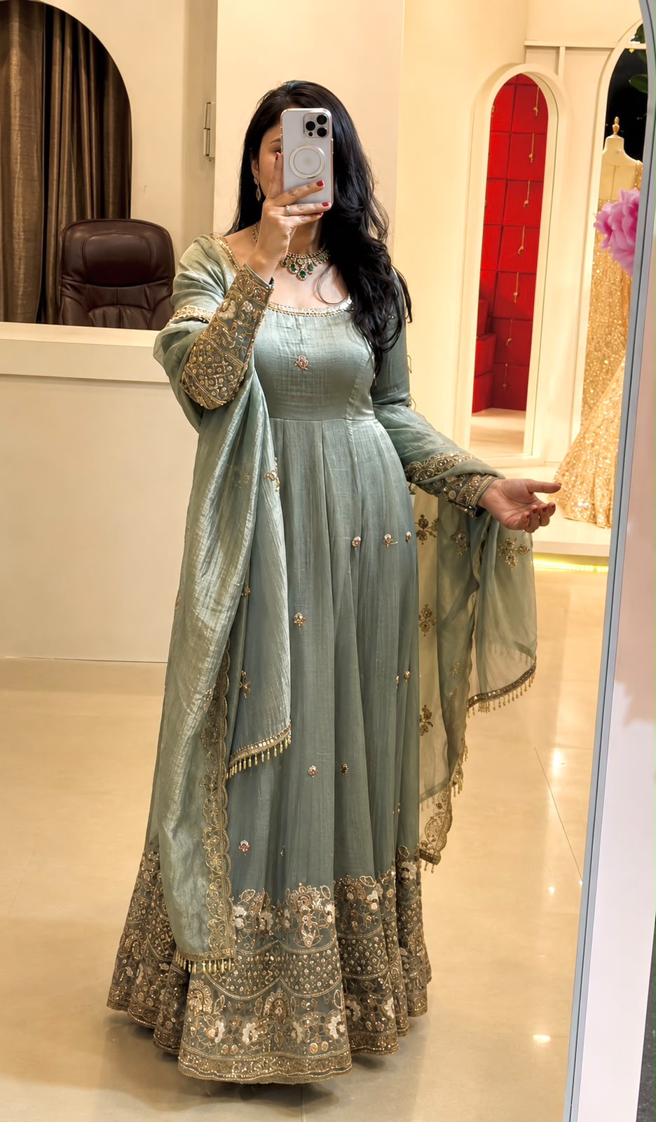 WOMEN’S ETHNIC WEAR WHOLESALE GEELAN FASHION SURAT