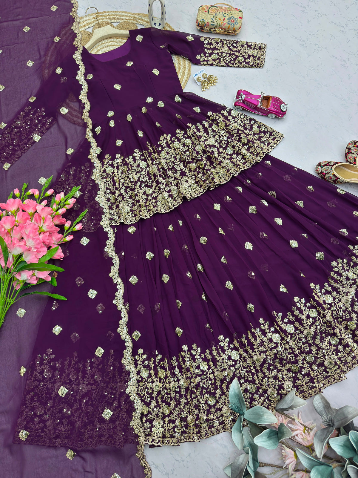 DESIGNER PARTY WEAR LOOK COLLECTION WHOLESALE GEELAN FASHION SURAT