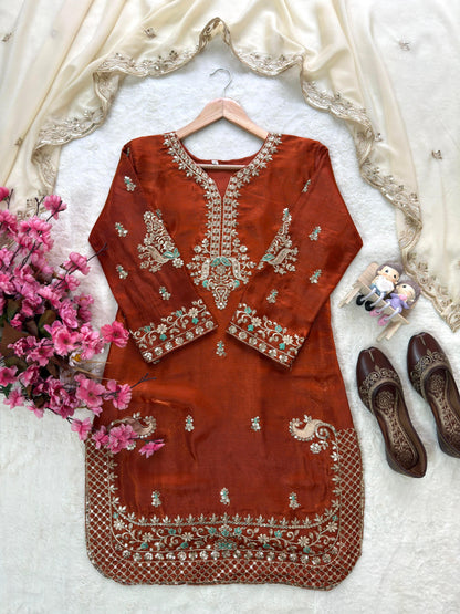 ENHANCE THE BEAUTY OF YOUR WARDROBE WITH THIS NEWLY LAUNCHED KURTI , PLAZZO & DUPATTA SET SPACIAL WHOLESALE GEELAN FASHION SURAT