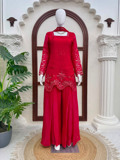 STEP INTO EFFORTLESS CHARM WITH OUR EXCLUSIVE 3-PIECE SET – CRAFTED FOR COMFORT, STITCHED WITH GRACE. WHOLESALE GEELAN FASHION SURAT