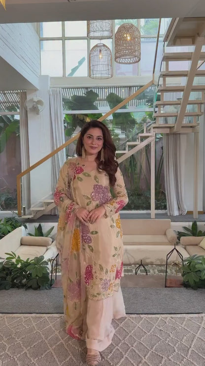 LAUNCHING NEW DESGINER PARTY WEAR VIRAL ORGANZA SHALWAR SUIT BRUSH PRINT WITH INTRICATE SEQUENCE WORK WHOLESALE RATE AT GEELAN FASHION SURAT